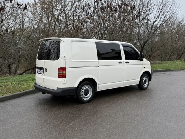 Білий Фольксваген Transporter, об'ємом двигуна 1.9 л та пробігом 400 тис. км за 8000 $, фото 20 на Automoto.ua