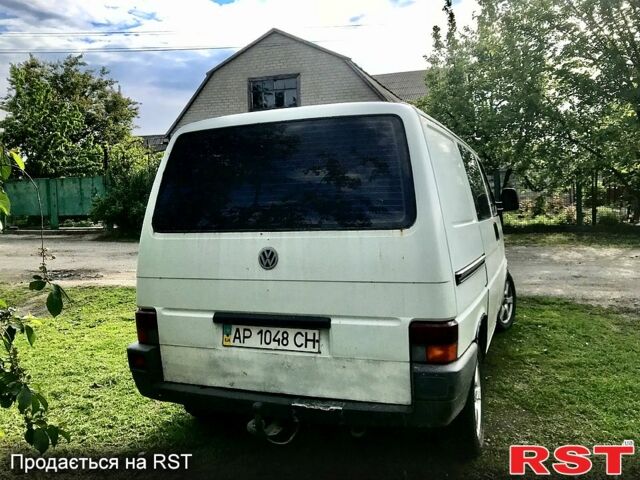 Белый Фольксваген Transporter, объемом двигателя 1.9 л и пробегом 570 тыс. км за 3600 $, фото 3 на Automoto.ua