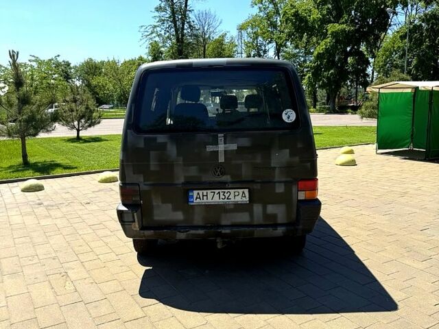 Білий Фольксваген Transporter, об'ємом двигуна 1.9 л та пробігом 325 тис. км за 3700 $, фото 2 на Automoto.ua
