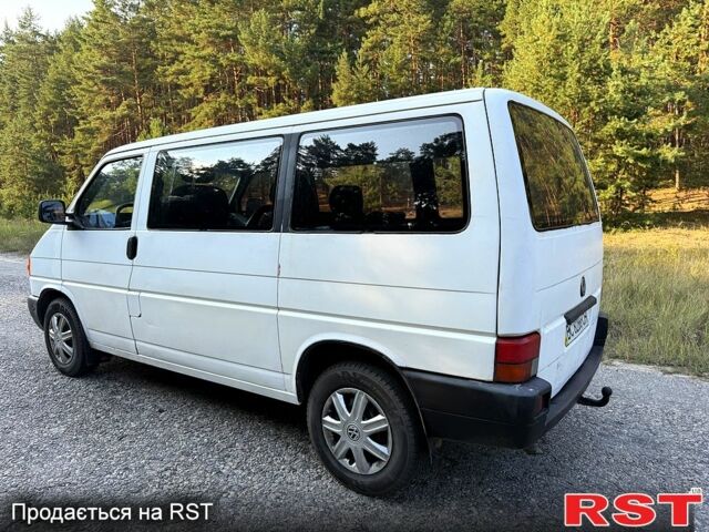 Білий Фольксваген Transporter, об'ємом двигуна 2.4 л та пробігом 325 тис. км за 3500 $, фото 9 на Automoto.ua