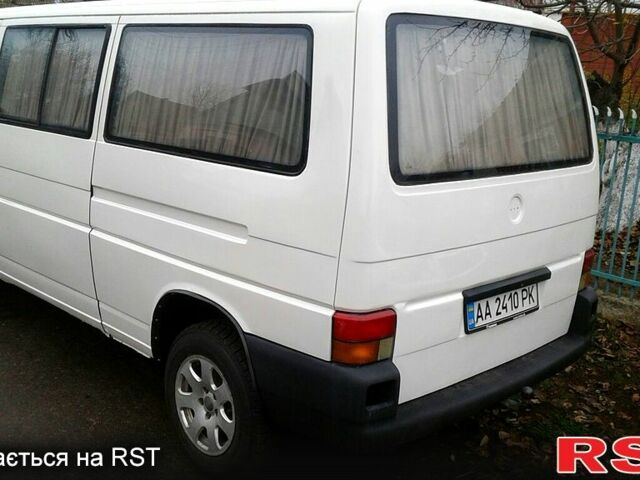 Белый Фольксваген Transporter, объемом двигателя 2.4 л и пробегом 0 тыс. км за 4000 $, фото 1 на Automoto.ua