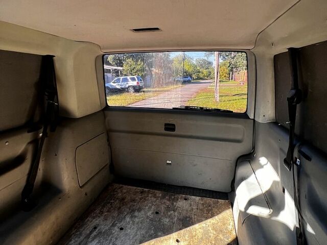 Белый Фольксваген Transporter, объемом двигателя 2.5 л и пробегом 299 тыс. км за 4200 $, фото 8 на Automoto.ua