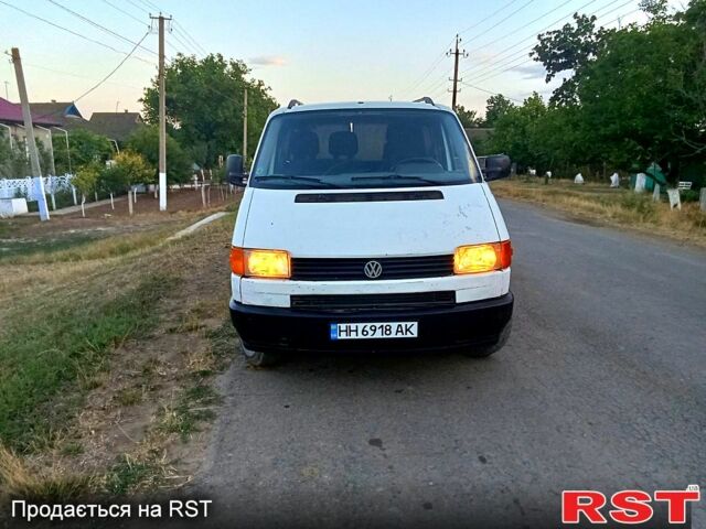 Белый Фольксваген Transporter, объемом двигателя 1.9 л и пробегом 358 тыс. км за 2700 $, фото 7 на Automoto.ua