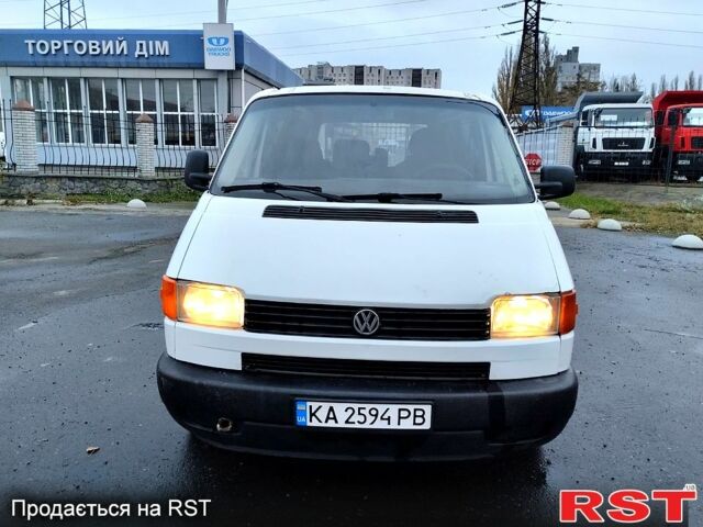 Белый Фольксваген Transporter, объемом двигателя 1.9 л и пробегом 230 тыс. км за 5200 $, фото 3 на Automoto.ua