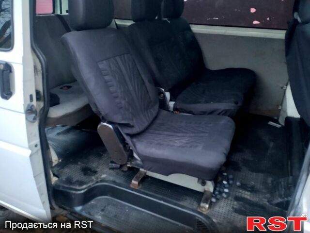Белый Фольксваген Transporter, объемом двигателя 1.9 л и пробегом 230 тыс. км за 5200 $, фото 10 на Automoto.ua