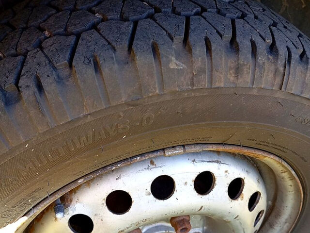 Белый Фольксваген Transporter, объемом двигателя 1.9 л и пробегом 494 тыс. км за 5000 $, фото 9 на Automoto.ua