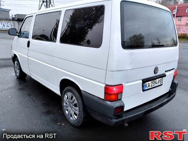 Белый Фольксваген Transporter, объемом двигателя 1.9 л и пробегом 230 тыс. км за 5200 $, фото 1 на Automoto.ua