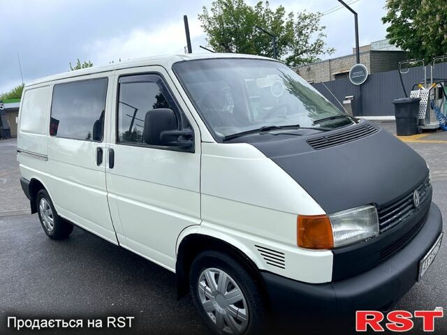 Фольксваген Transporter 1998 в Харькове на Automoto.ua Белый Фольксваген Transporter, объемом двигателя 1.9 л и пробегом 298 тыс. км за 5000 $, фото 1 на Automoto.ua