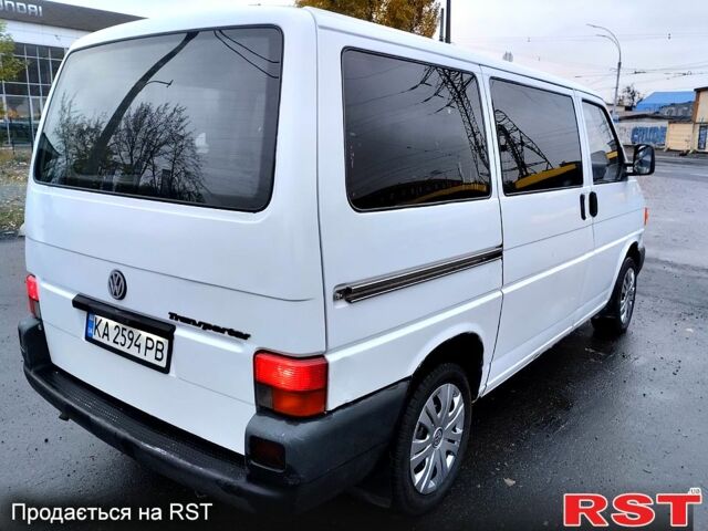 Белый Фольксваген Transporter, объемом двигателя 1.9 л и пробегом 230 тыс. км за 5200 $, фото 4 на Automoto.ua