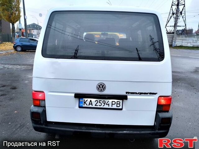Белый Фольксваген Transporter, объемом двигателя 1.9 л и пробегом 230 тыс. км за 5200 $, фото 5 на Automoto.ua