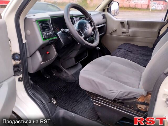 Белый Фольксваген Transporter, объемом двигателя 1.9 л и пробегом 230 тыс. км за 5200 $, фото 8 на Automoto.ua