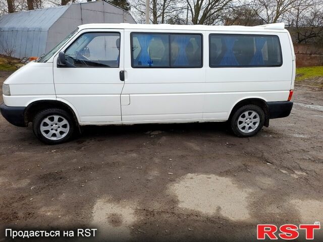 Белый Фольксваген Transporter, объемом двигателя 25 л и пробегом 430 тыс. км за 6300 $, фото 5 на Automoto.ua