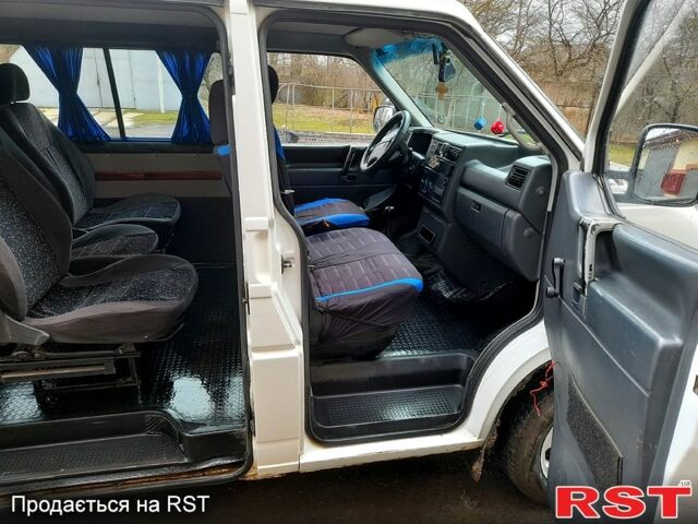 Белый Фольксваген Transporter, объемом двигателя 25 л и пробегом 430 тыс. км за 6300 $, фото 8 на Automoto.ua