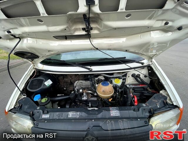 Белый Фольксваген Transporter, объемом двигателя 1.9 л и пробегом 317 тыс. км за 5200 $, фото 7 на Automoto.ua