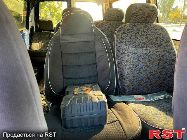 Білий Фольксваген Transporter, об'ємом двигуна 2.5 л та пробігом 550 тис. км за 5500 $, фото 6 на Automoto.ua