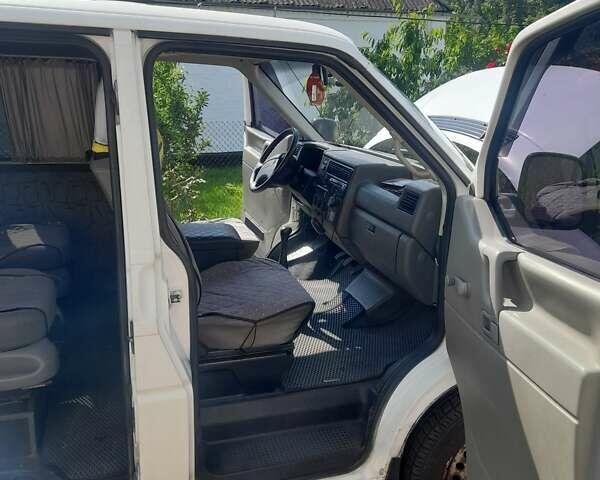 Фольксваген Transporter 1999 у Києві на Automoto.ua Білий Фольксваген Transporter, об'ємом двигуна 1.9 л та пробігом 300 тис. км за 5000 $, фото 16 на Automoto.ua