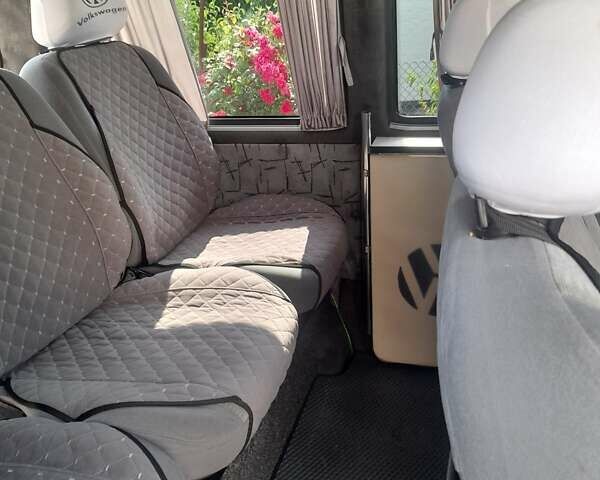 Фольксваген Transporter 1999 у Києві на Automoto.ua Білий Фольксваген Transporter, об'ємом двигуна 1.9 л та пробігом 300 тис. км за 5000 $, фото 13 на Automoto.ua