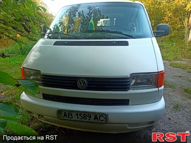 Белый Фольксваген Transporter, объемом двигателя 1.9 л и пробегом 356 тыс. км за 4650 $, фото 2 на Automoto.ua