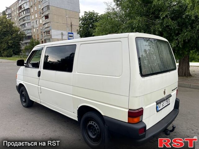 Белый Фольксваген Transporter, объемом двигателя 1.9 л и пробегом 317 тыс. км за 5200 $, фото 3 на Automoto.ua