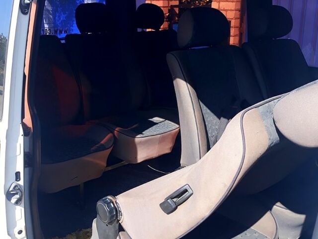 Белый Фольксваген Transporter, объемом двигателя 2.5 л и пробегом 410 тыс. км за 6700 $, фото 6 на Automoto.ua
