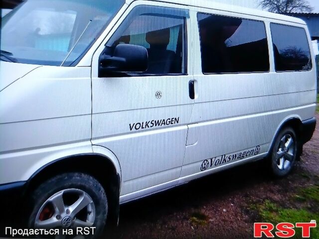 Белый Фольксваген Transporter, объемом двигателя 1.9 л и пробегом 320 тыс. км за 4999 $, фото 2 на Automoto.ua