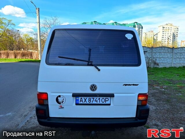 Фольксваген Transporter 2000 в Харькове на Automoto.ua Белый Фольксваген Transporter, объемом двигателя 25 л и пробегом 320 тыс. км за 6600 $, фото 6 на Automoto.ua
