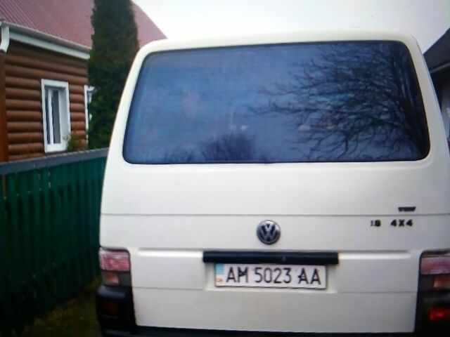 Белый Фольксваген Transporter, объемом двигателя 1.9 л и пробегом 320 тыс. км за 4999 $, фото 8 на Automoto.ua