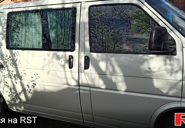 Белый Фольксваген Transporter, объемом двигателя 1.9 л и пробегом 0 тыс. км за 6000 $, фото 3 на Automoto.ua