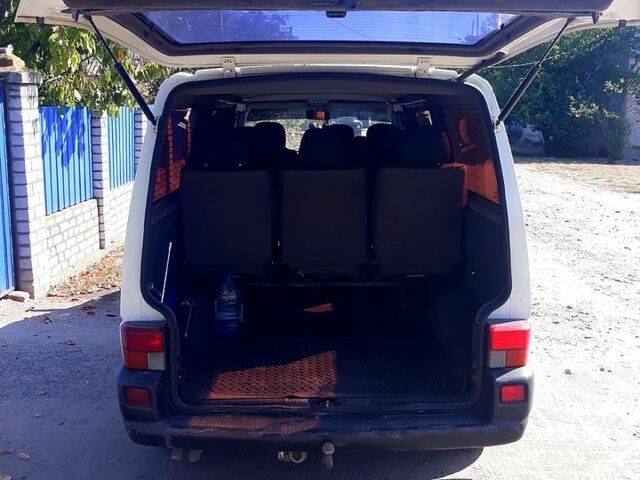 Белый Фольксваген Transporter, объемом двигателя 2.5 л и пробегом 410 тыс. км за 6700 $, фото 8 на Automoto.ua