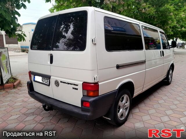 Фольксваген Transporter 2000 в Одессе на Automoto.ua Белый Фольксваген Transporter, объемом двигателя 2.5 л и пробегом 580 тыс. км за 9600 $, фото 2 на Automoto.ua