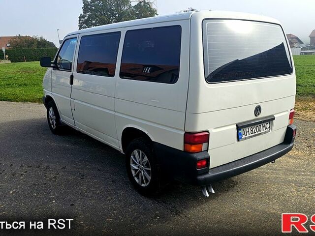 Белый Фольксваген Transporter, объемом двигателя 1.9 л и пробегом 470 тыс. км за 9500 $, фото 3 на Automoto.ua