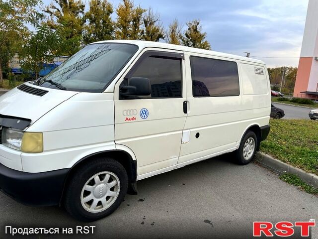 Фольксваген Transporter 2001 в Харькове на Automoto.ua Белый Фольксваген Transporter, объемом двигателя 2.5 л и пробегом 565 тыс. км за 4900 $, фото 4 на Automoto.ua
