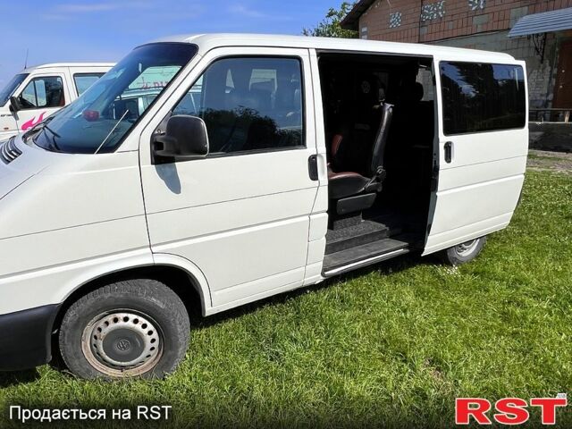 Белый Фольксваген Transporter, объемом двигателя 2.5 л и пробегом 435 тыс. км за 7500 $, фото 5 на Automoto.ua