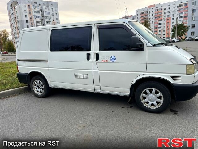 Фольксваген Transporter 2001 в Харькове на Automoto.ua Белый Фольксваген Transporter, объемом двигателя 2.5 л и пробегом 565 тыс. км за 4900 $, фото 1 на Automoto.ua