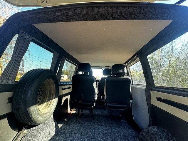 Белый Фольксваген Transporter, объемом двигателя 25 л и пробегом 310 тыс. км за 5700 $, фото 8 на Automoto.ua
