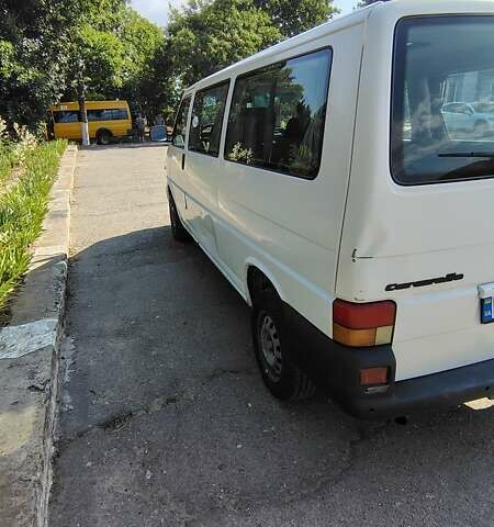 Фольксваген Transporter 2002 в Николаеве на Automoto.ua Белый Фольксваген Transporter, объемом двигателя 2.5 л и пробегом 437 тыс. км за 4100 $, фото 10 на Automoto.ua