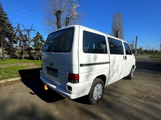Белый Фольксваген Transporter, объемом двигателя 25 л и пробегом 310 тыс. км за 5700 $, фото 3 на Automoto.ua