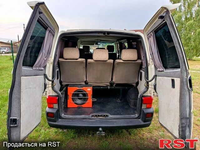 Белый Фольксваген Transporter, объемом двигателя 2.5 л и пробегом 0 тыс. км за 6700 $, фото 2 на Automoto.ua