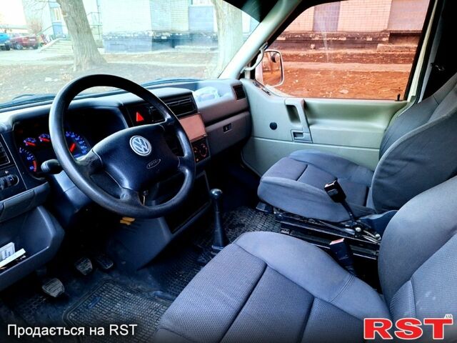 Білий Фольксваген Transporter, об'ємом двигуна 2.5 л та пробігом 289 тис. км за 6600 $, фото 8 на Automoto.ua
