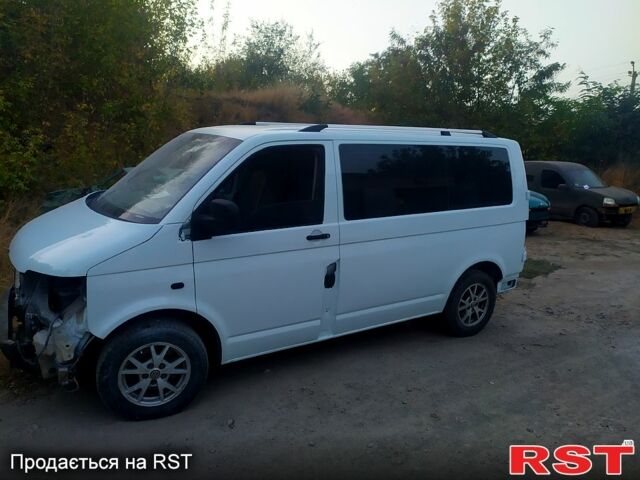 Білий Фольксваген Transporter, об'ємом двигуна 1.9 л та пробігом 350 тис. км за 8500 $, фото 12 на Automoto.ua