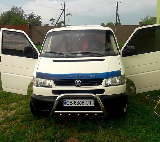 Білий Фольксваген Transporter, об'ємом двигуна 2.5 л та пробігом 280 тис. км за 9850 $, фото 7 на Automoto.ua