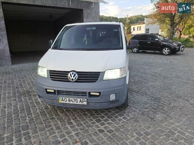 Білий Фольксваген Transporter, об'ємом двигуна 1.9 л та пробігом 480 тис. км за 5450 $, фото 7 на Automoto.ua
