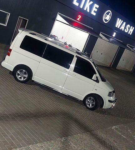 Білий Фольксваген Transporter, об'ємом двигуна 1.9 л та пробігом 350 тис. км за 7777 $, фото 5 на Automoto.ua