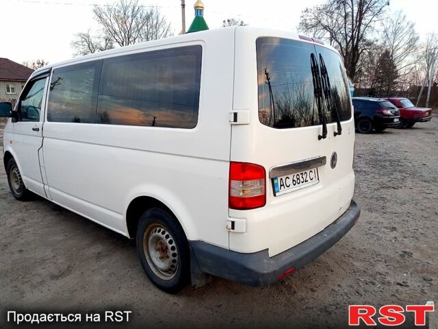 Белый Фольксваген Transporter, объемом двигателя 2.5 л и пробегом 288 тыс. км за 6900 $, фото 2 на Automoto.ua
