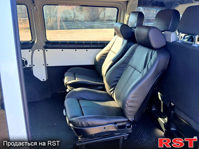 Белый Фольксваген Transporter, объемом двигателя 1.9 л и пробегом 302 тыс. км за 7500 $, фото 10 на Automoto.ua