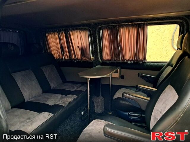 Белый Фольксваген Transporter, объемом двигателя 1.9 л и пробегом 300 тыс. км за 8500 $, фото 5 на Automoto.ua