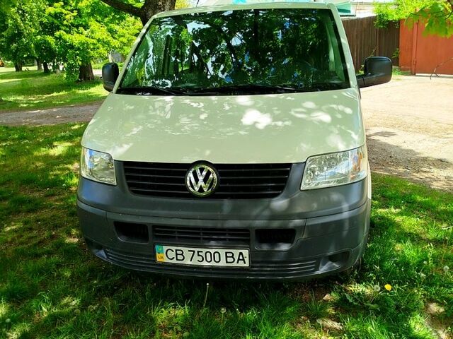 Білий Фольксваген Transporter, об'ємом двигуна 2.5 л та пробігом 243 тис. км за 10200 $, фото 3 на Automoto.ua