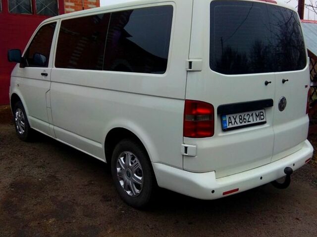 Білий Фольксваген Transporter, об'ємом двигуна 2.5 л та пробігом 250 тис. км за 9500 $, фото 2 на Automoto.ua
