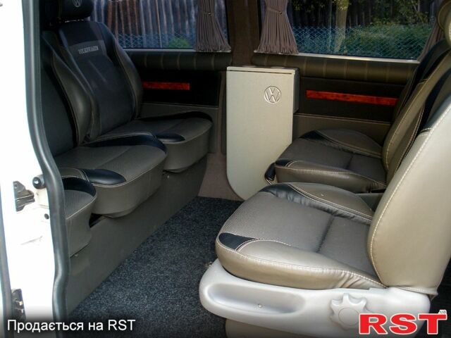 Белый Фольксваген Transporter, объемом двигателя 2.5 л и пробегом 454 тыс. км за 8500 $, фото 8 на Automoto.ua