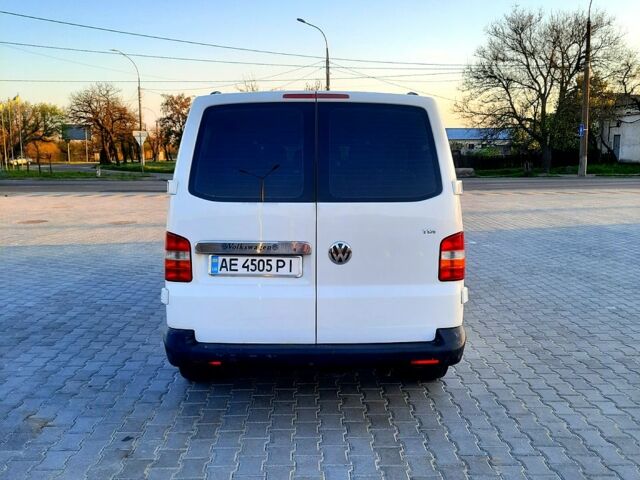 Фольксваген Transporter 2006 в Николаеве на Automoto.ua Белый Фольксваген Transporter, объемом двигателя 2.5 л и пробегом 0 тыс. км за 9500 $, фото 5 на Automoto.ua